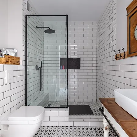 Bulvar Premium Starowka إيبلاغ